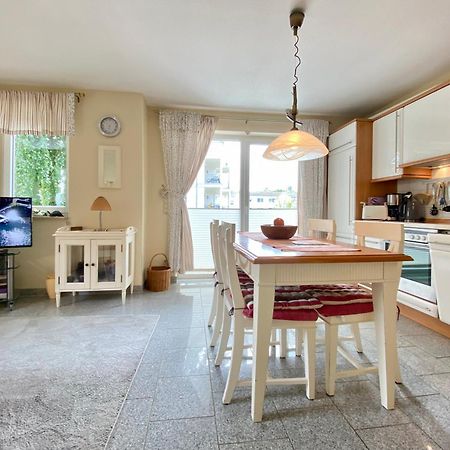 Haus Nemo - Ferienwohnung 8 ゼーバート・ヘリングスドルフ エクステリア 写真
